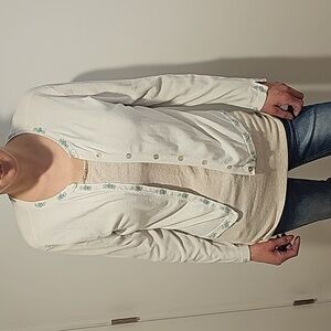 Boutique Europa Sweater White with Green beading Medium